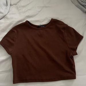 tight cropped t shirt